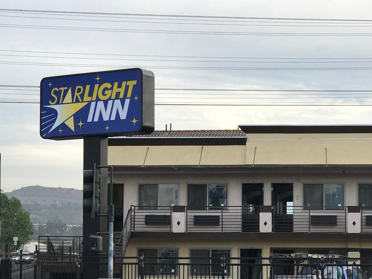 Starlight Inn South El Monte Dış mekan fotoğraf