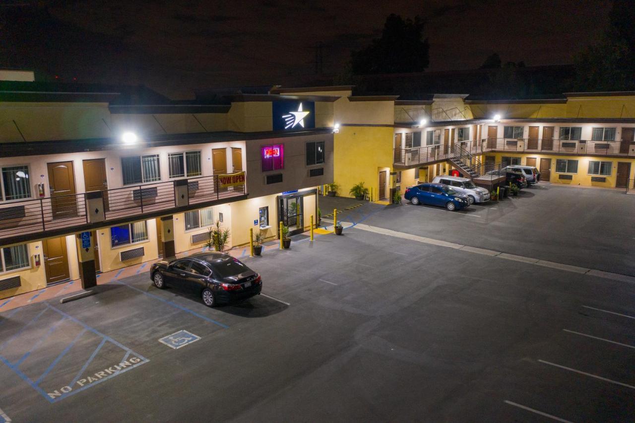 Starlight Inn South El Monte Dış mekan fotoğraf